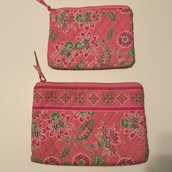 Tanya Lee Design Quilted Fabric Travel Duffle Bag, and Two Cosmetic Bags - Picture 13 of 14